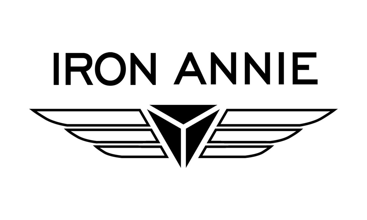Iron Annie Herrenuhr mit Glieder Edelstahlband Flight Control Chronograph  Großdatum Big Date 5184M-2 | uhrenonline24